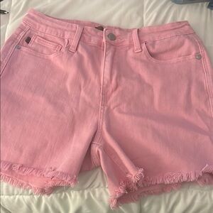 Pink Frayed Hem Women's Shorts